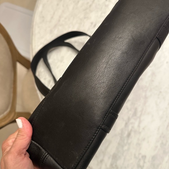 Coach Vintage Black Leather Tote Bag - Picture 6 of 13